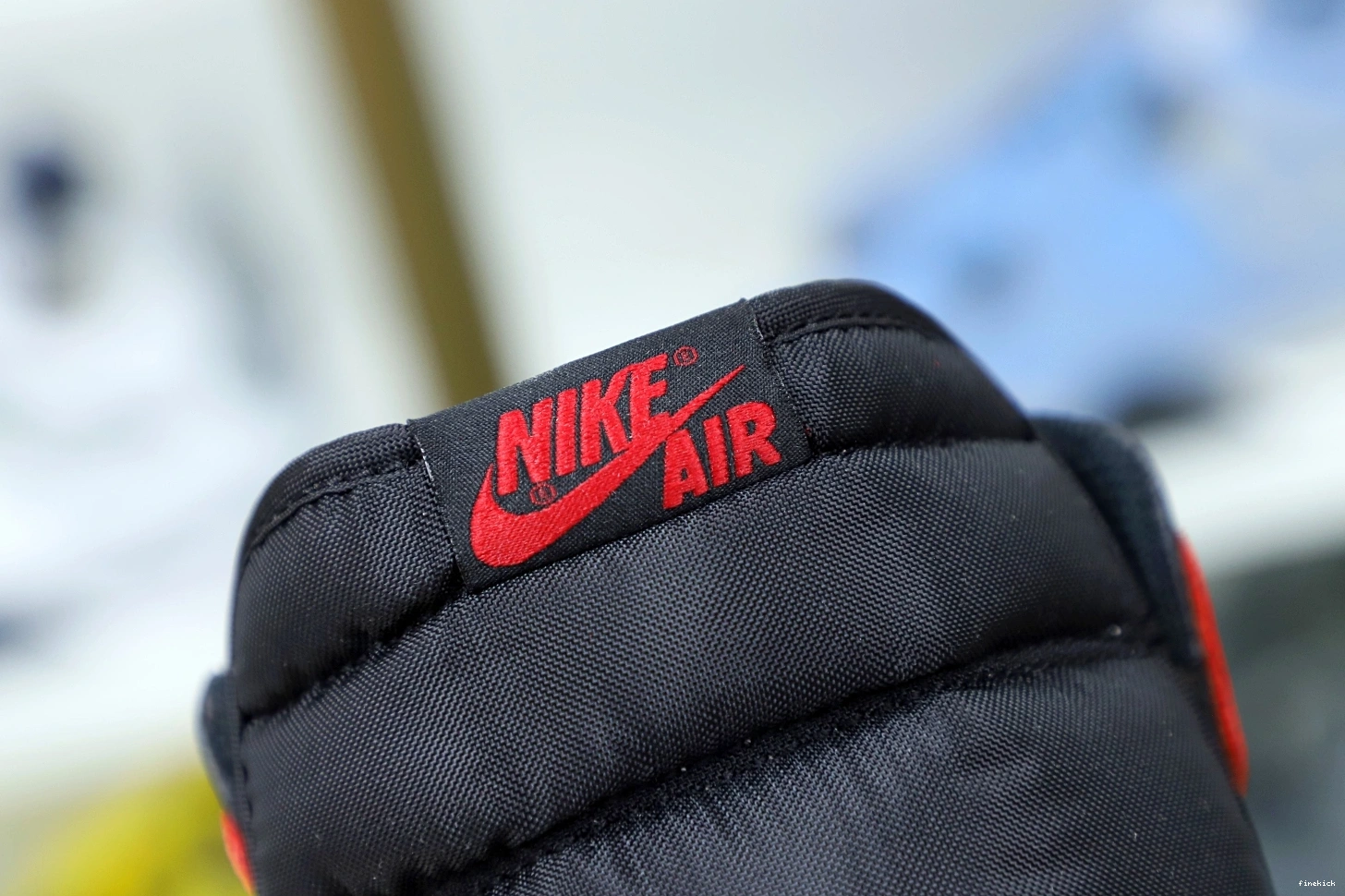 AIR HIGH RETRO JORDAN 'BRED' 1 OG 1207